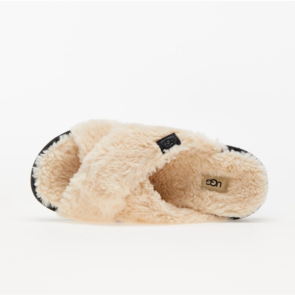 UGG Fuzz Sugar Cross Slide size 7 - Picture 3 of 11